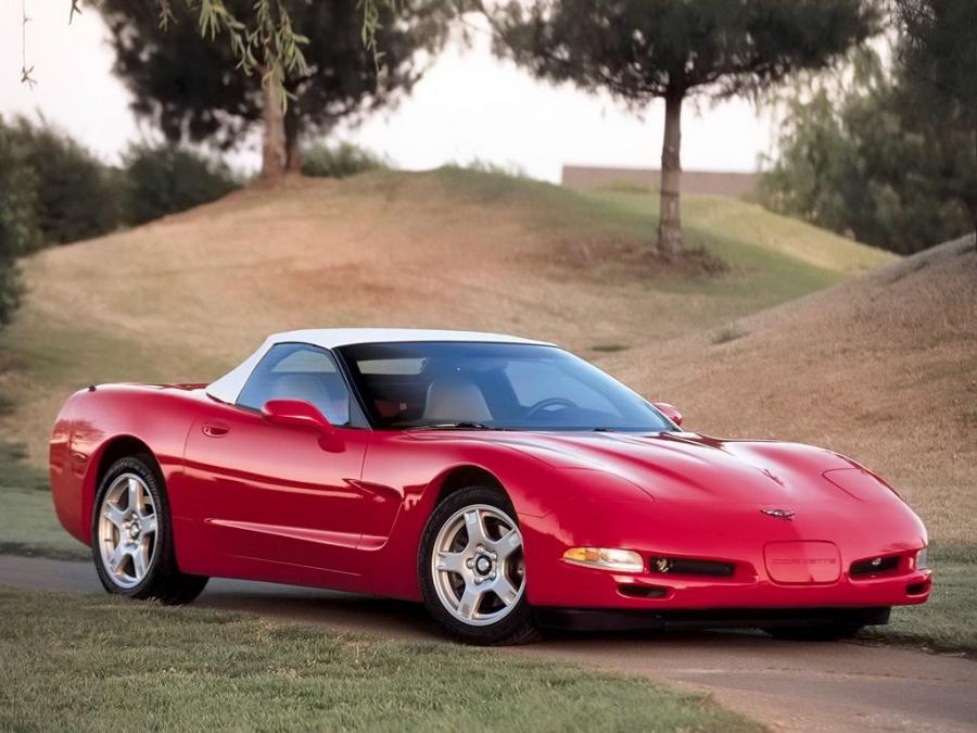  Chevrolet Corvette Convertible 1998 года  (фото 8 из 16)